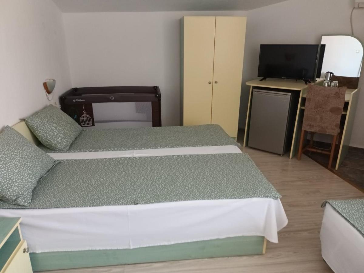 Guest House Alkor Obzor Exterior photo